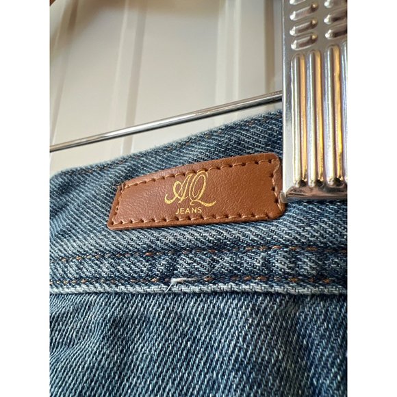AQ Distressed Denim Jeans Womens 16 Blue Medium Wash Cotton Blend Pockets - Picture 5 of 13